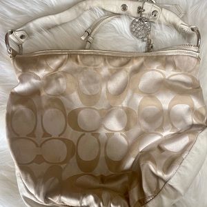 Coach Hobo Purse Cream Color 13642